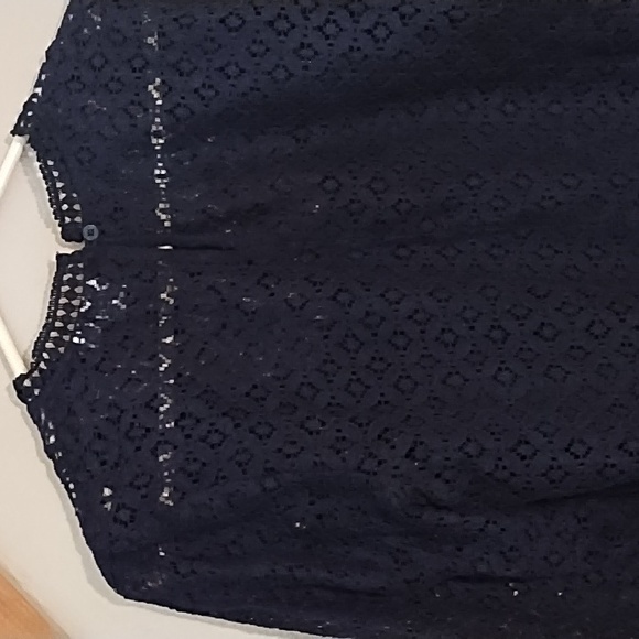 Gap Gorgeous Navy Lace Blouse W/Built In Removable Tank, Small - Picture 7 of 13